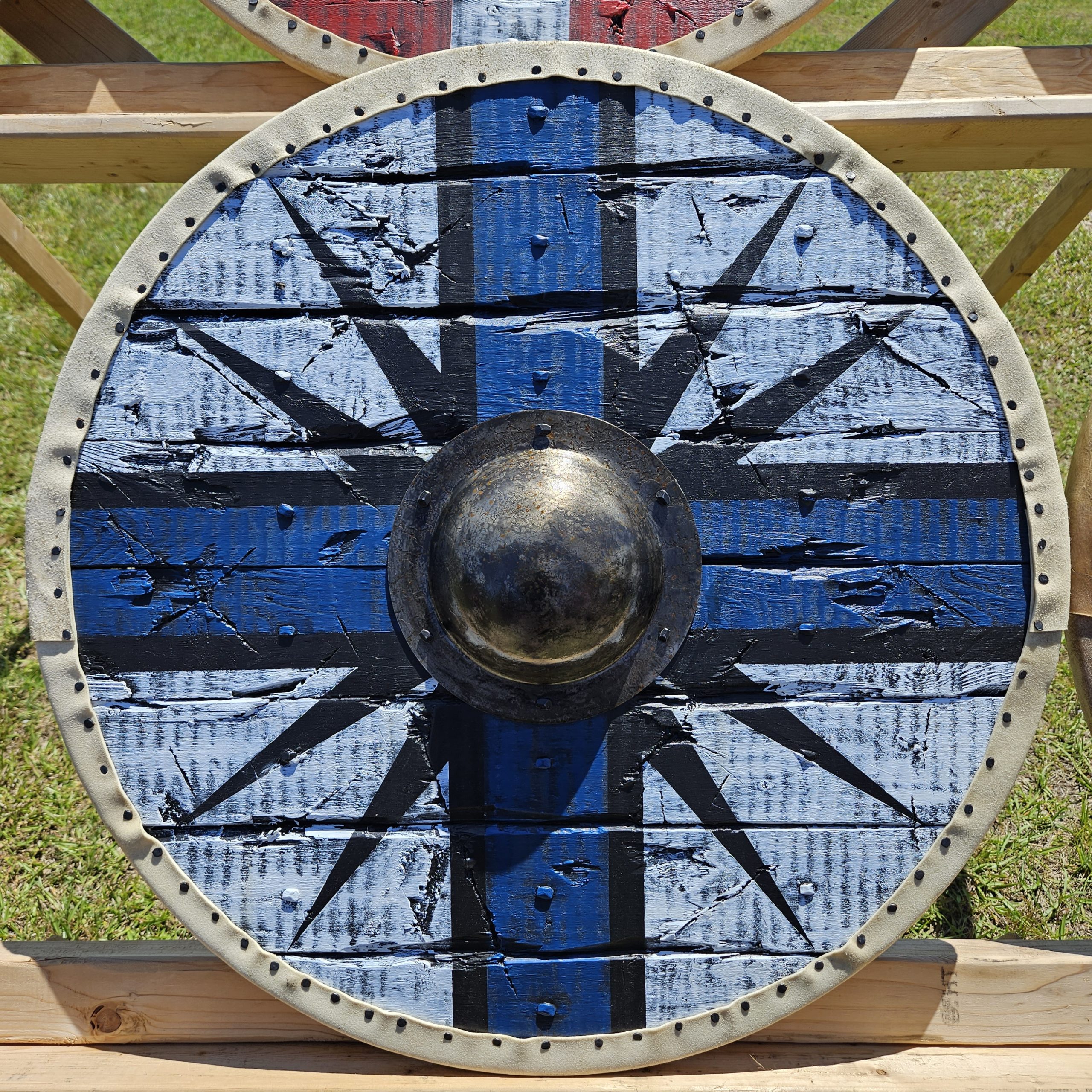 King Canute's Viking Shield – 28" - Image 2